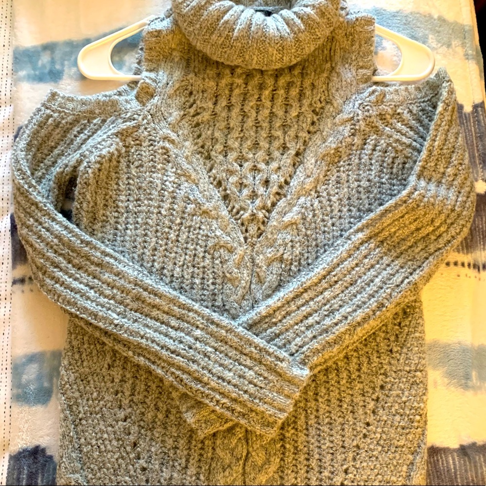 Knit sweater